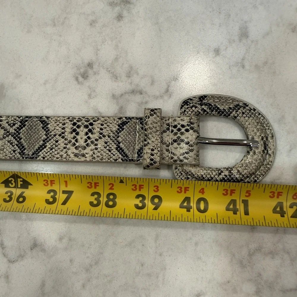 Vintage Faux Snakeskin Belt Black Ivory Gray 40